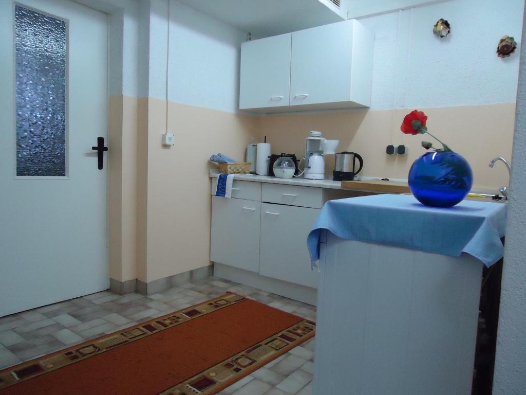 Ferienwohnung-Schluecke room 2